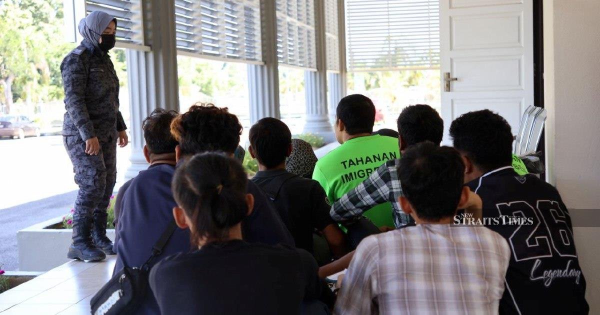 10 Undocumented Migrants Face Court Over Illegal Stay and Entry Violations