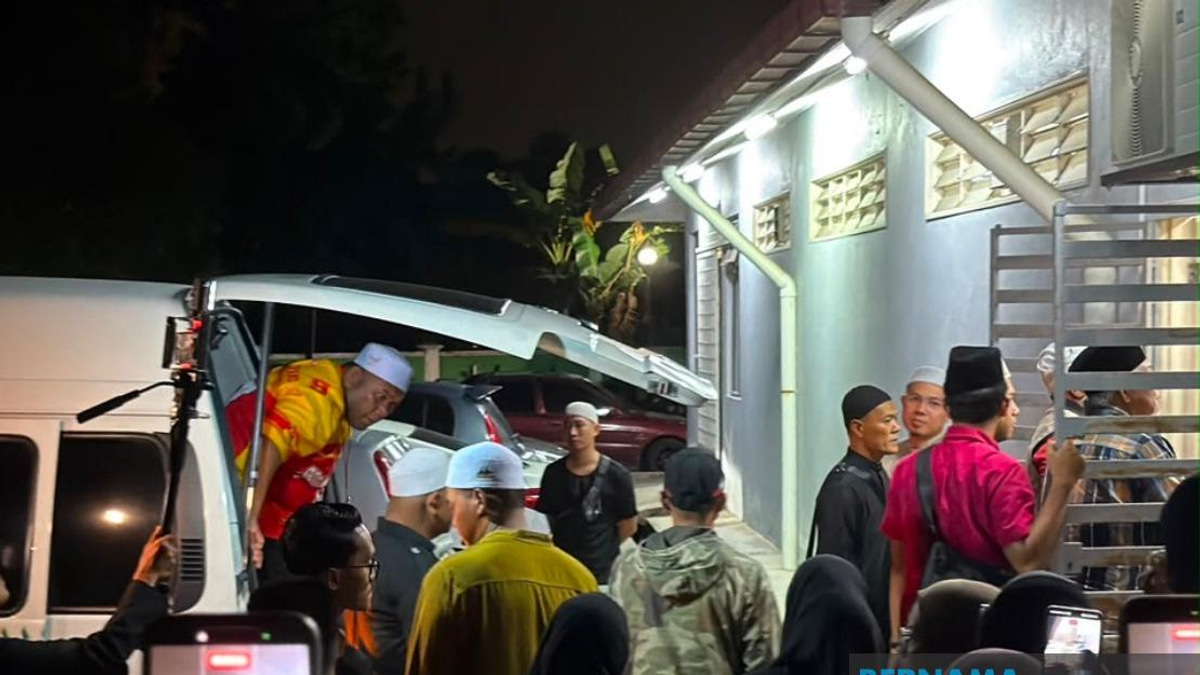 Malaysian Worker Ahmad Shah Laid To Rest Following Fatal Stabbing in South Korea