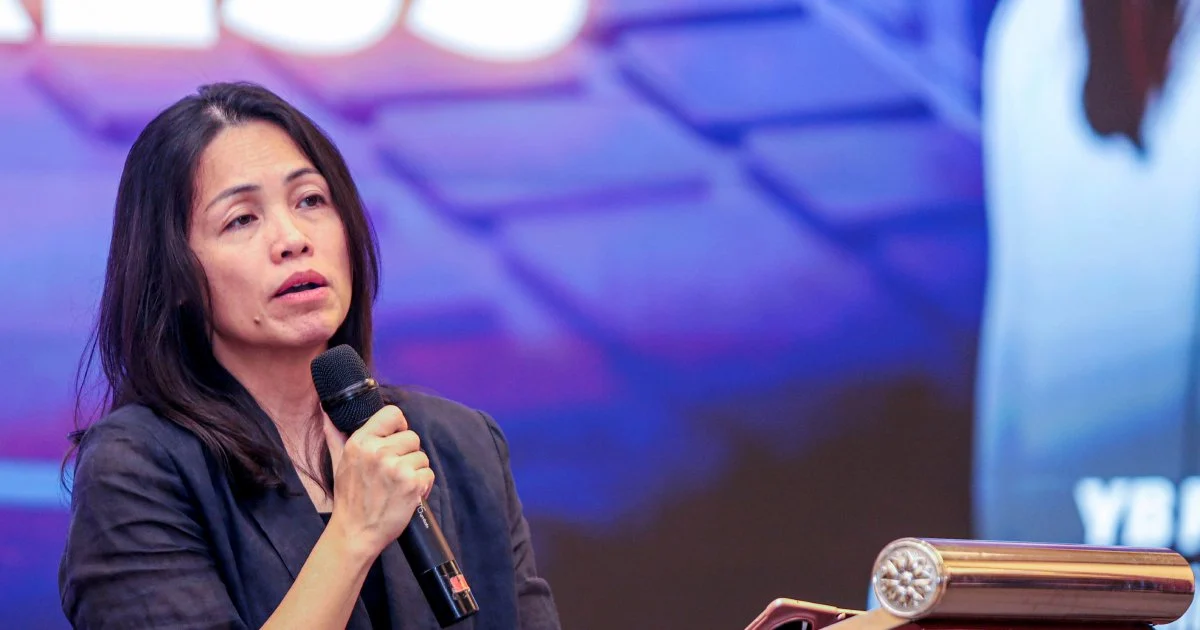 Teo Urges J-Kom Leadership to Steer Clear of Sensitive Topics and Crude Language