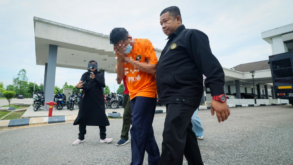 Kelantan Police Chief Held in Seven-Day Remand Over Alleged RM500 Bribery Investigation