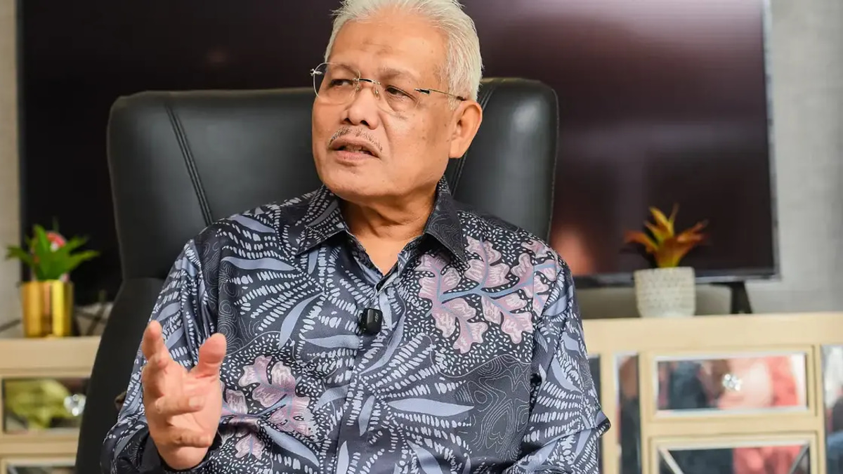 Hamzah's Political Comeback Strengthens Perikatan Nasional's Centrist Appeal, Analysts Say