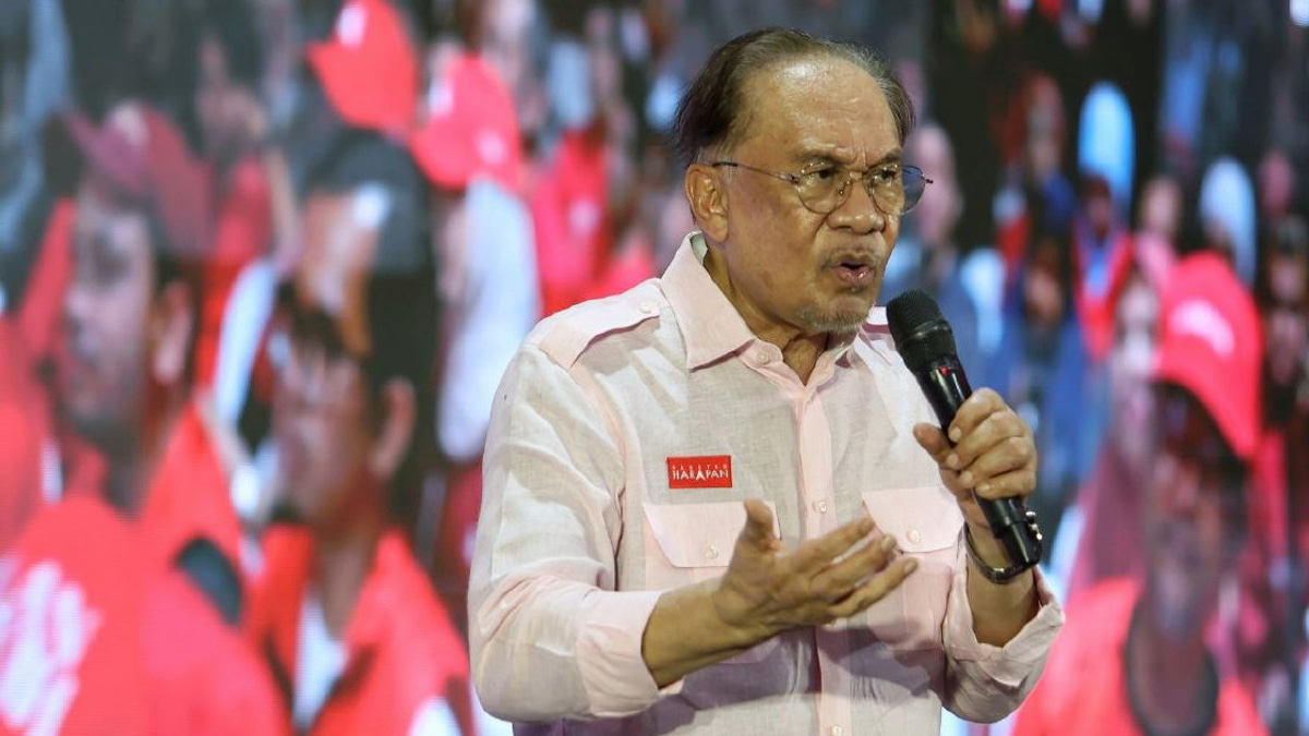 Anwar pledges to maintain unity coalition despite BN rivalry in Negri Sembilan poll