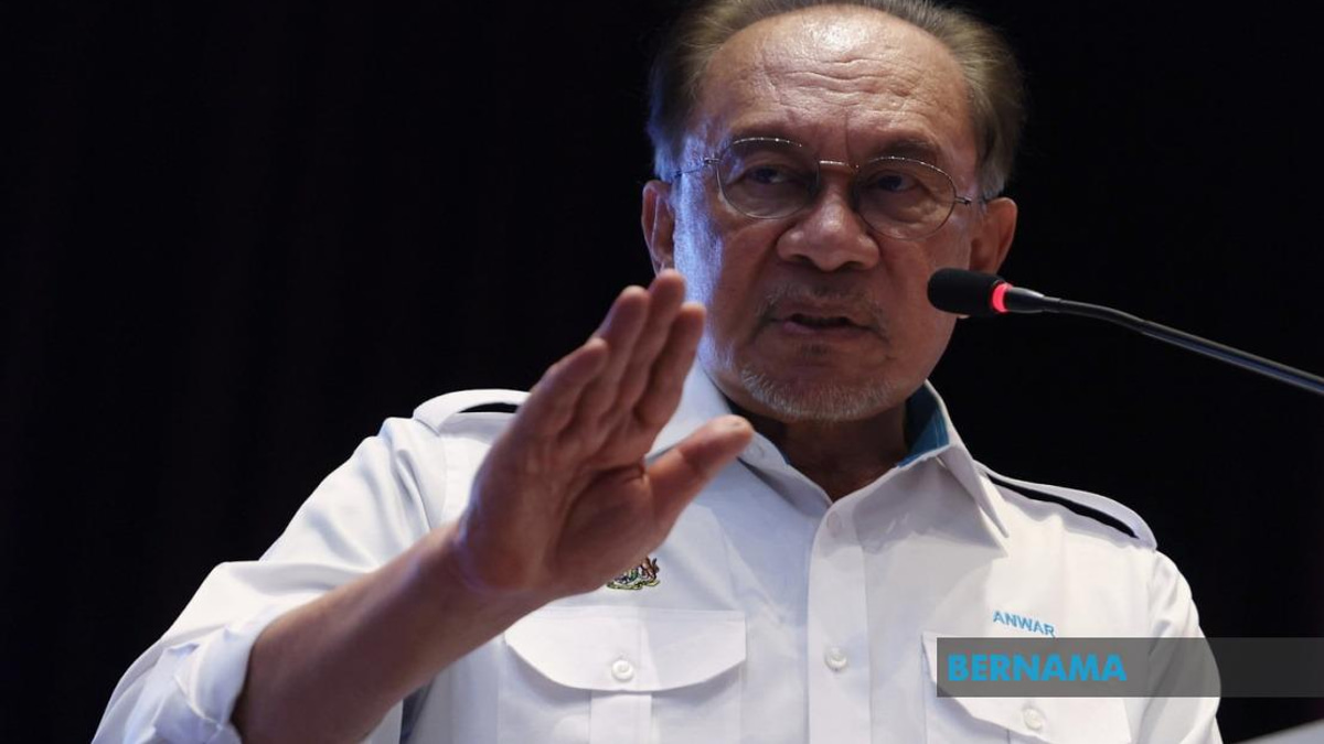 Malaysia's Civil Service Powers Rise to 15th in Global Competitiveness Rankings