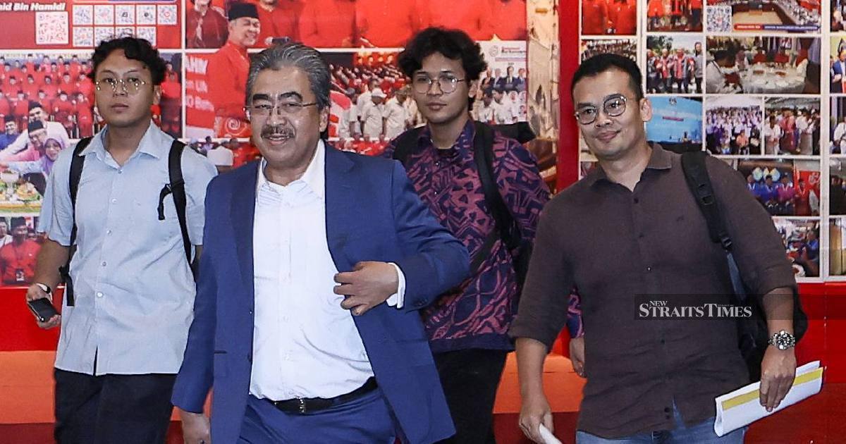 Zahid convenes Barisan Nasional briefing on Tabung Haji RCI findings as Perikatan allies attend