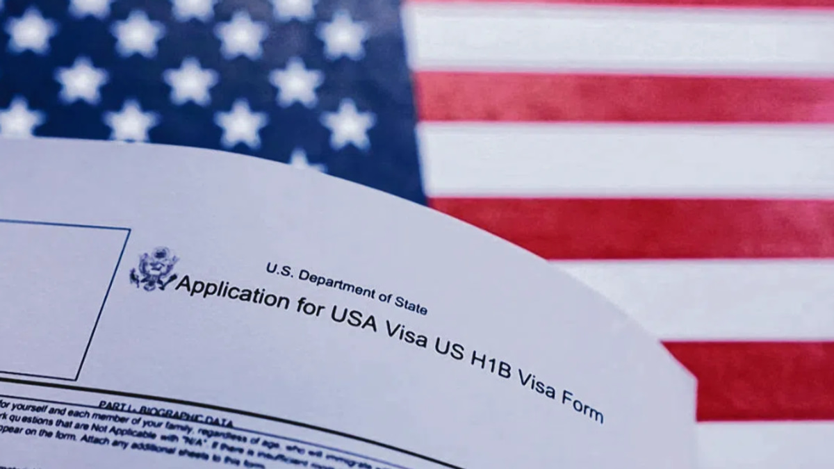 Trump's H-1B Restrictions Push Tech Workers Back to India and China