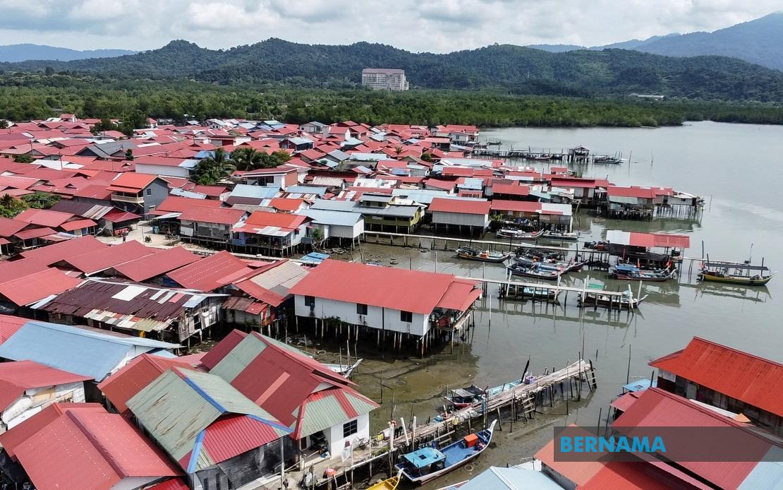 Bukit Malut Stigma Unfounded, Says Academic; 92% Residents Are Malaysian Citizens