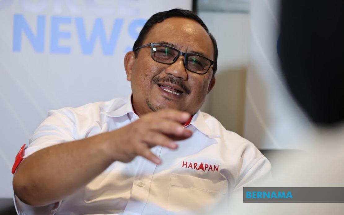 Onn Abu Bakar Proposes Wireless Broadband System to Bridge Digital Divide in Senggarang