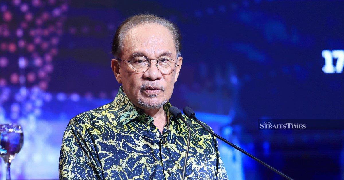 Anwar's Diplomatic Strategy Credited with Defending Malaysia's International Standing