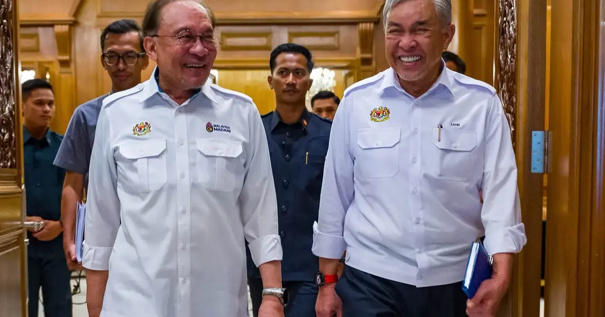 Anwar and Zahid Put On United Front After Heated Spat Over Minister Removals