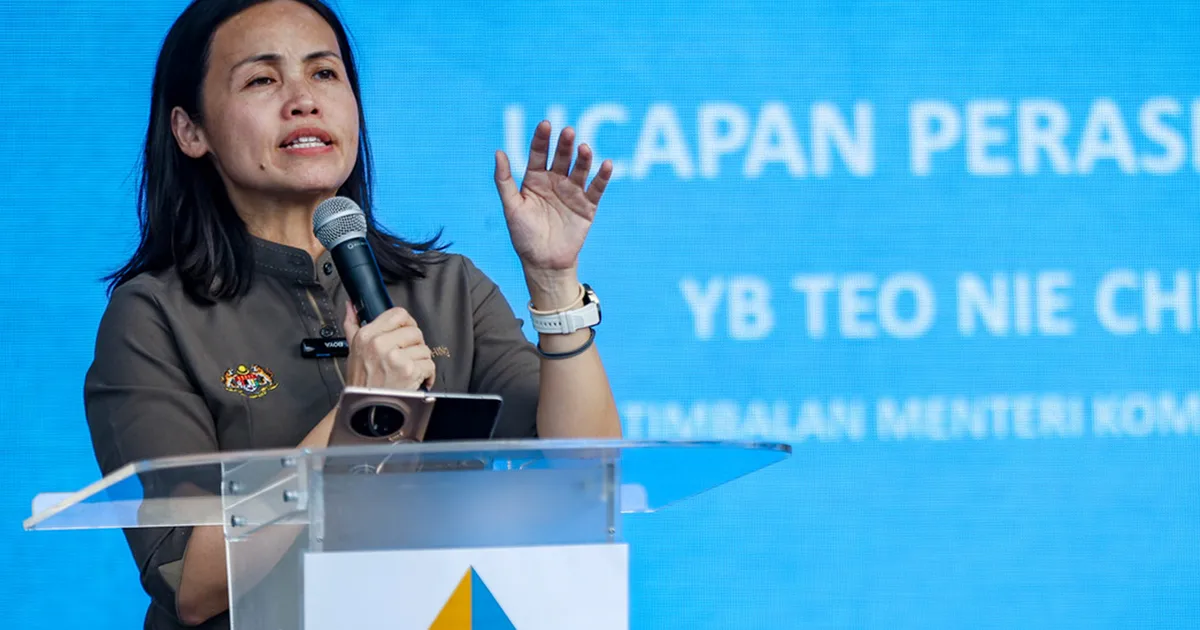 DAP Deputy Minister Teo Accuses Critics of Coordinated Social Media Campaign