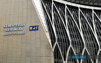 Malaysia's BNPL Market Expands to 8 Million Users as Regulator Tightens Controls