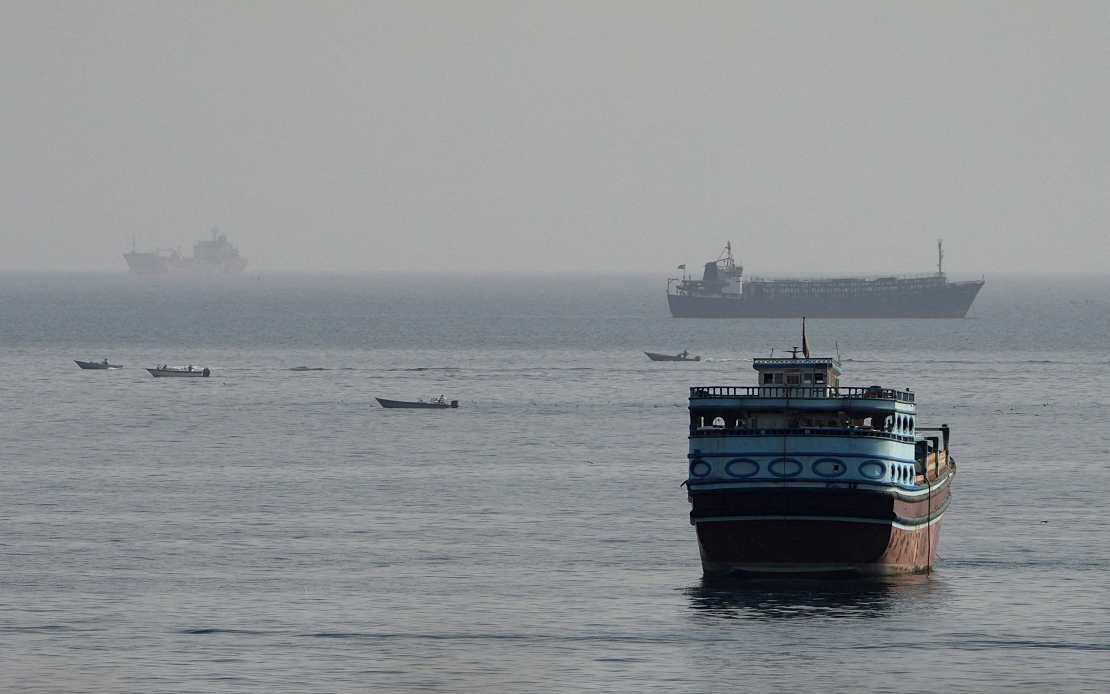 Japan's PM Urges Iran to Keep Hormuz Strait Free of Transit Fees