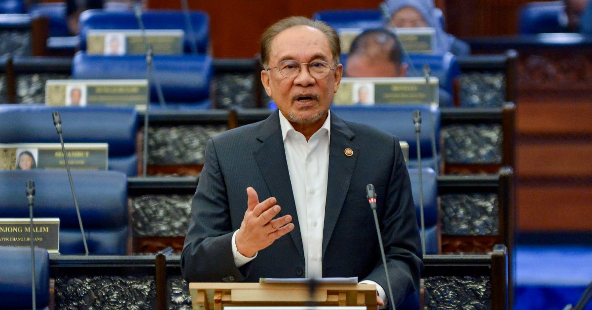 KWAP's RM12.9 Billion Annual Returns Fall Short of RM45 Billion Pension Burden, Says Anwar