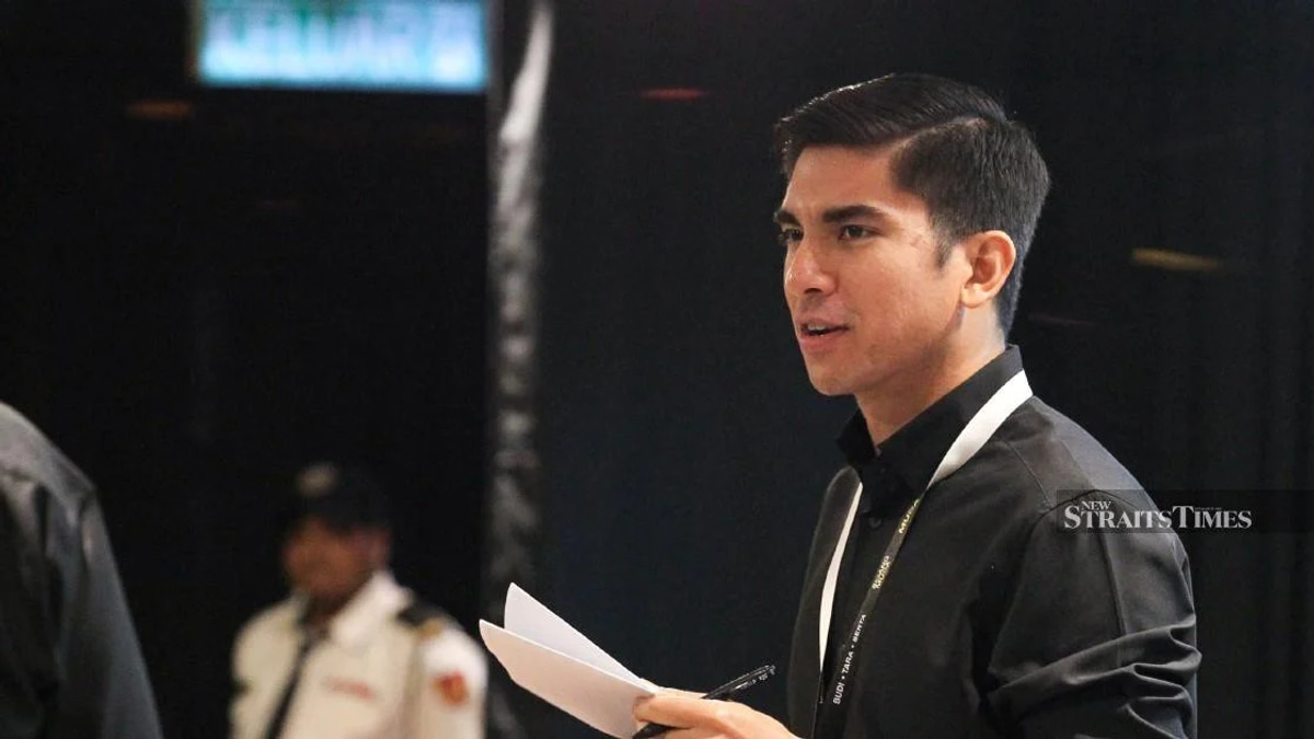 Syed Saddiq to Donate RM115,000 from Part-Time Income to Muar Constituency