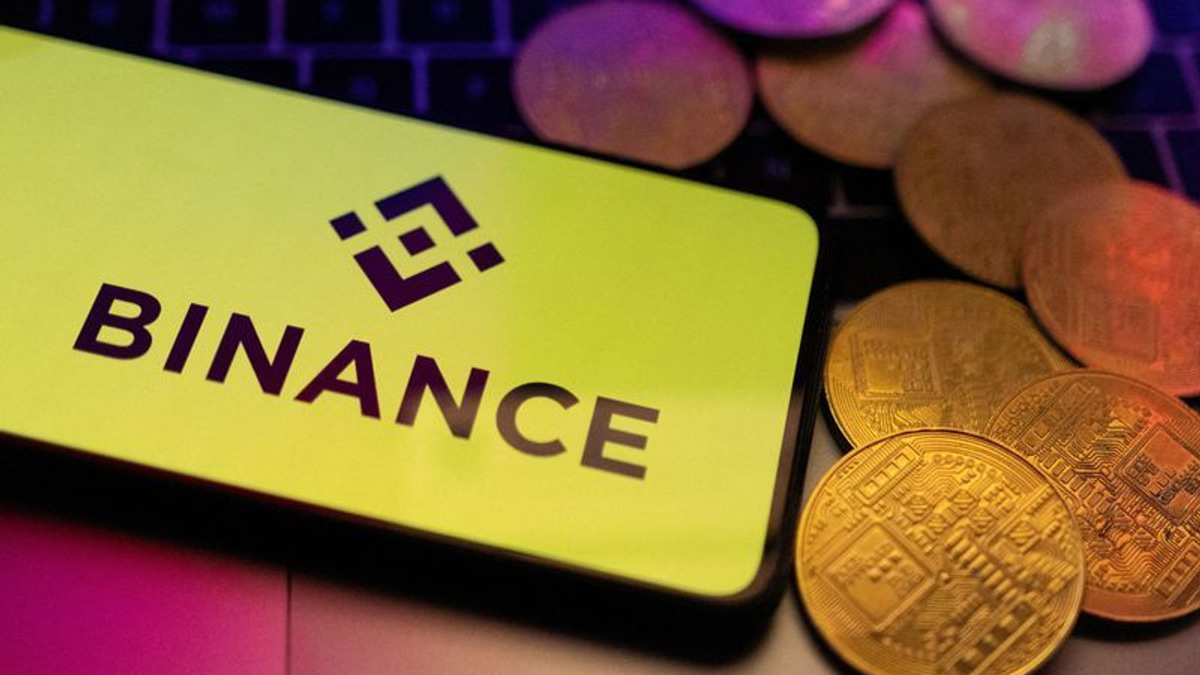 Binance Staff Detained in UAE Over Financial Crime Inquiry