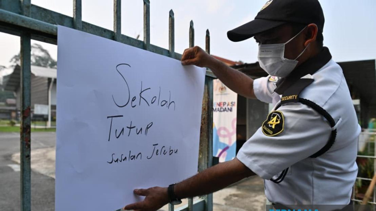 Haze Forces Closure of 108 Schools in Sarawak's Serian District