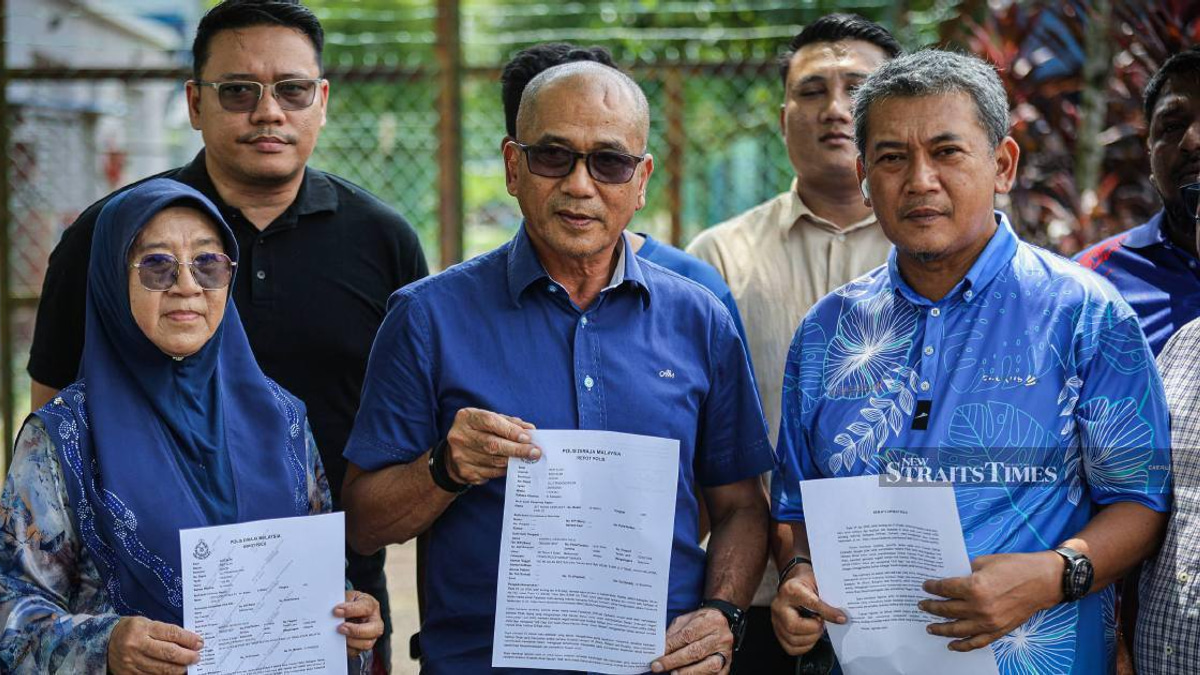 Police Reports Filed Against Former Umno Official Over Allegations of Palace Interference in Johor Politics