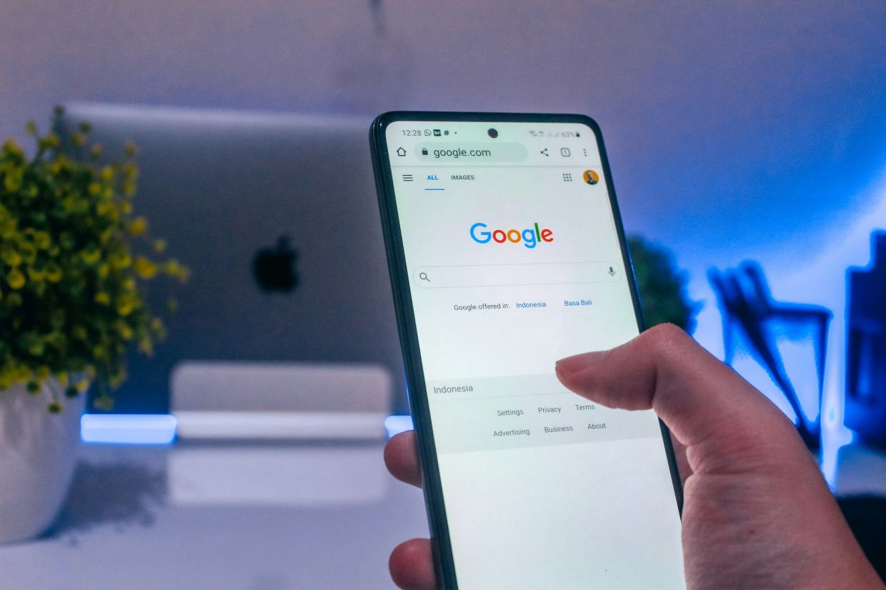 Switzerland Opens Investigation Into Google's Removal of Android Search Choice Feature