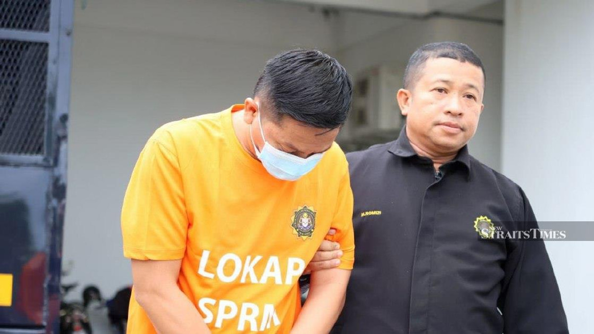 Kelantan Police Chief Detained Over Alleged RM500 UNHCR Bribe