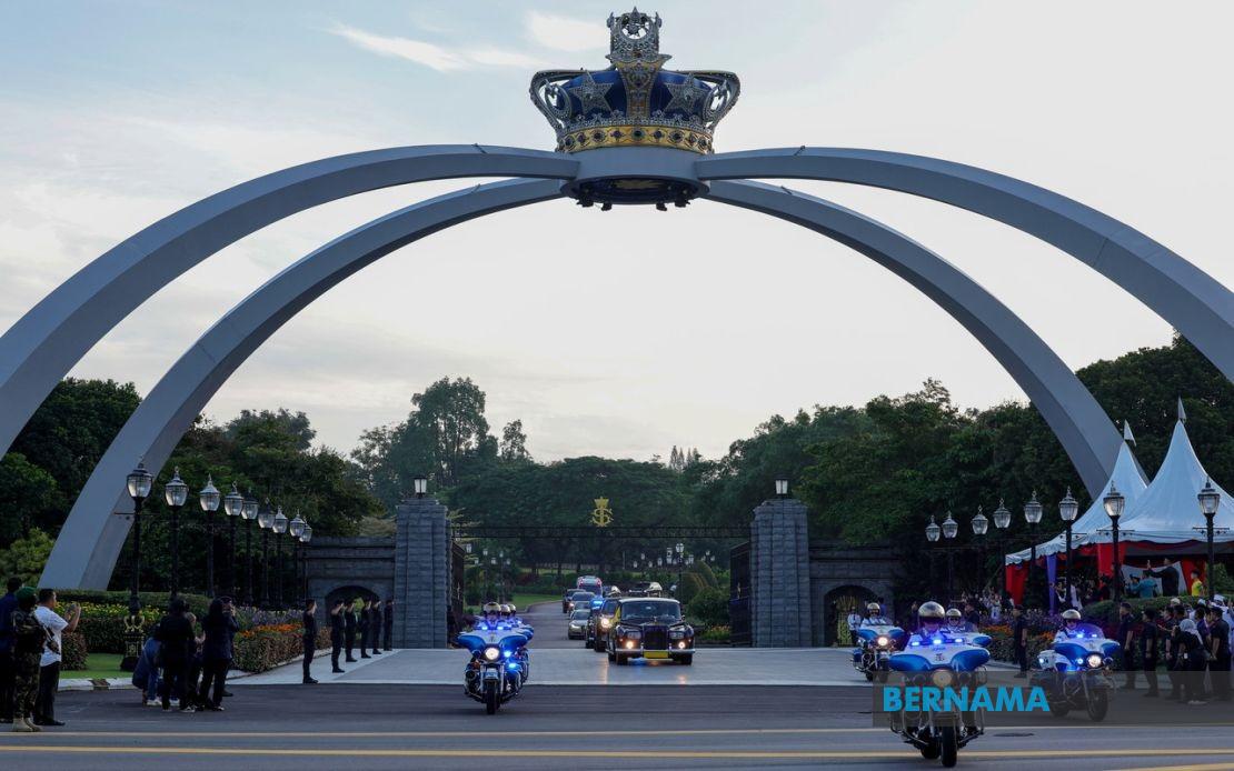 Johor's New Menteri Besar Set to Be Sworn In Today at Palace