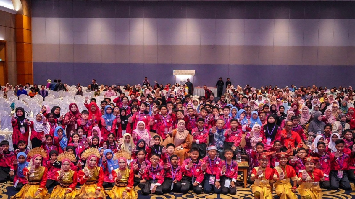 Malaysia Must Unite on School Safety, Says Education Minister Fadhlina