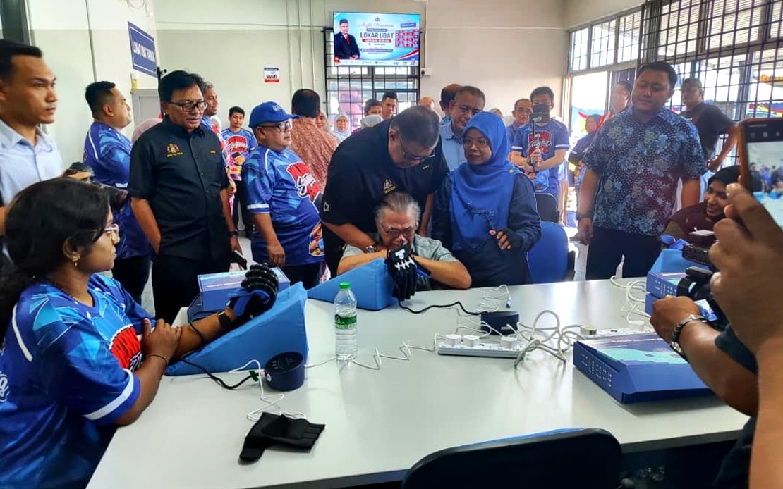 UTeM's MADANI Centre Brings Cutting-Edge Rehabilitation Technology to Melaka Communities