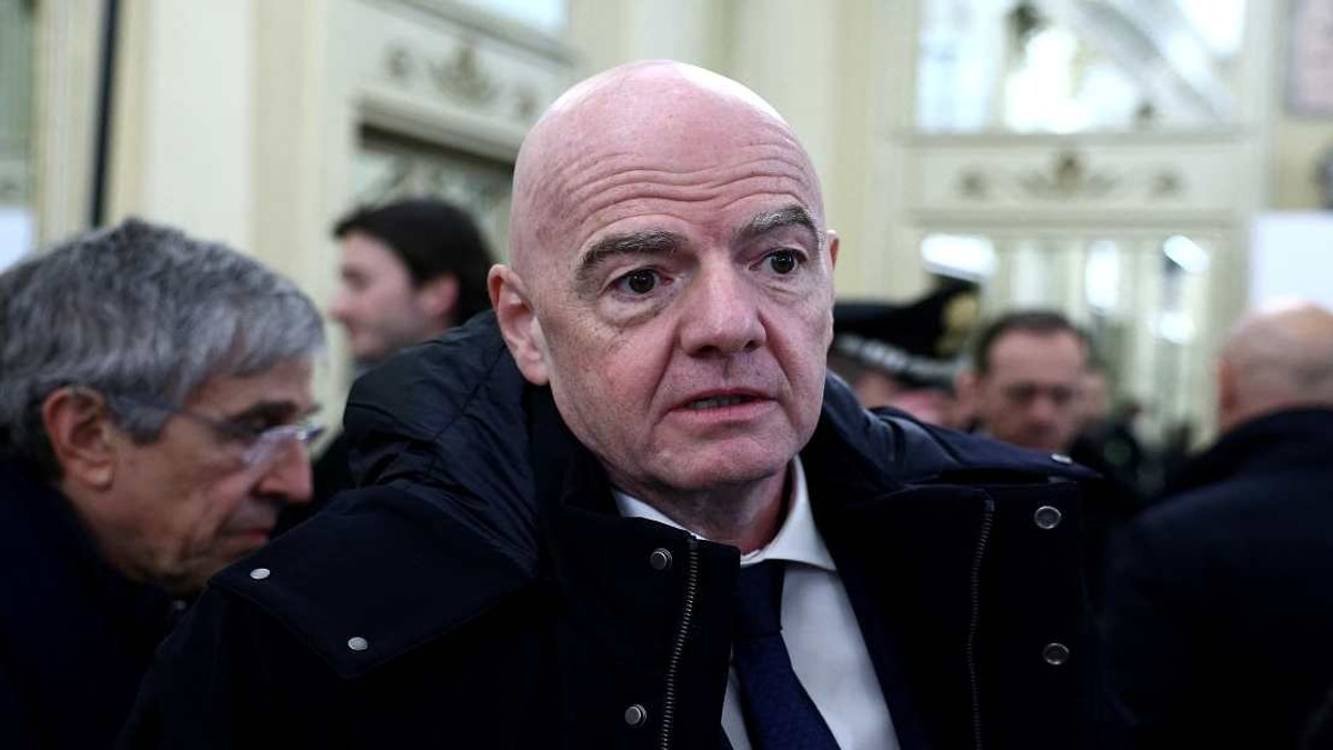 FIFA Chief Infantino Faces IOC Complaint Over Political Neutrality Allegations