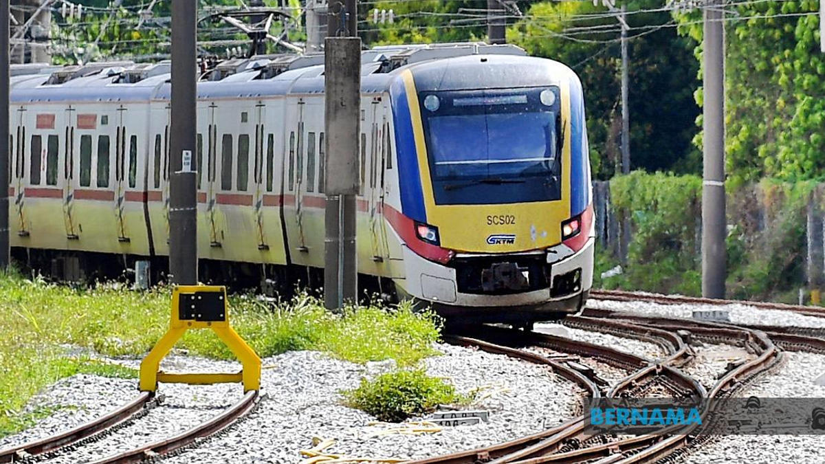 NGO and KTMB Mobilise Transport to Enable Johor Voters to Return Home for Election