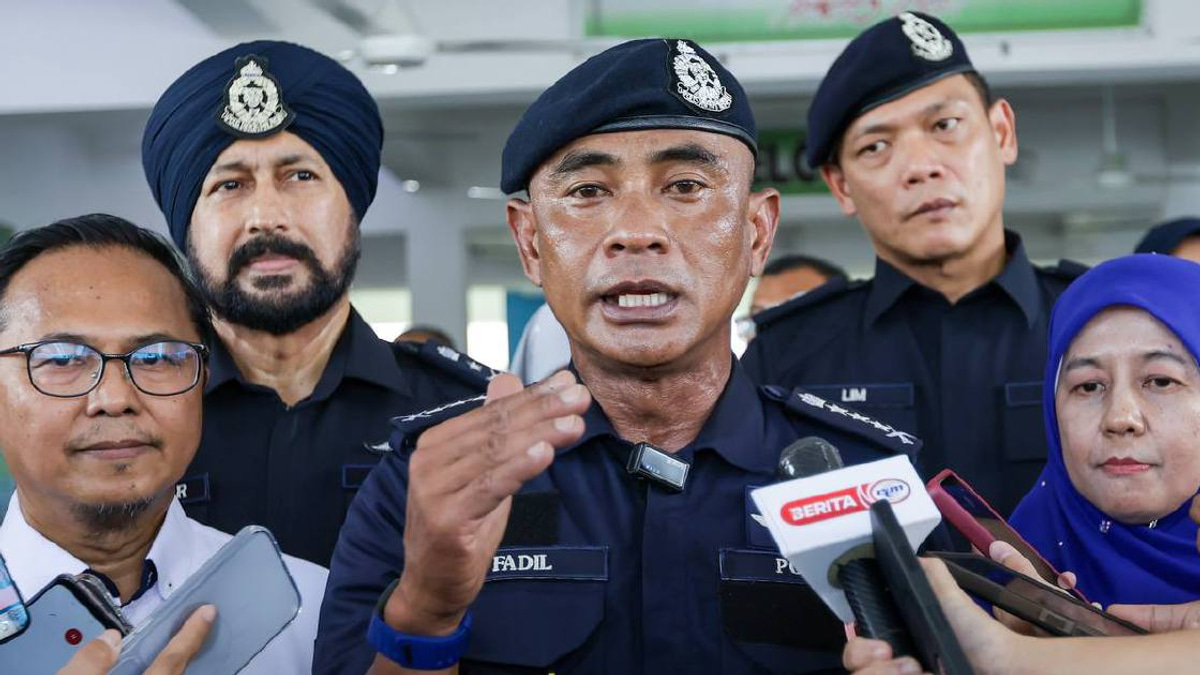 A dozen detained after brawl erupts over parking dispute at Viva Home mall in Cheras