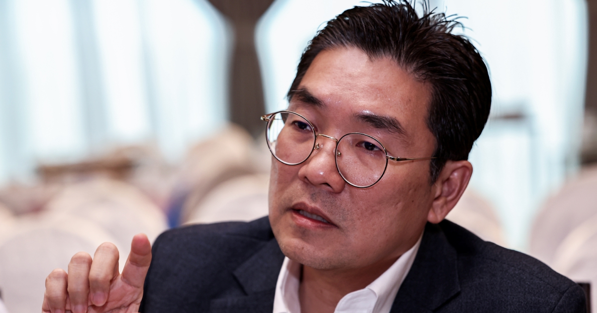 PKR Unity Confirmed: Party Stands Behind Anwar, Says Sim Tze Tzin