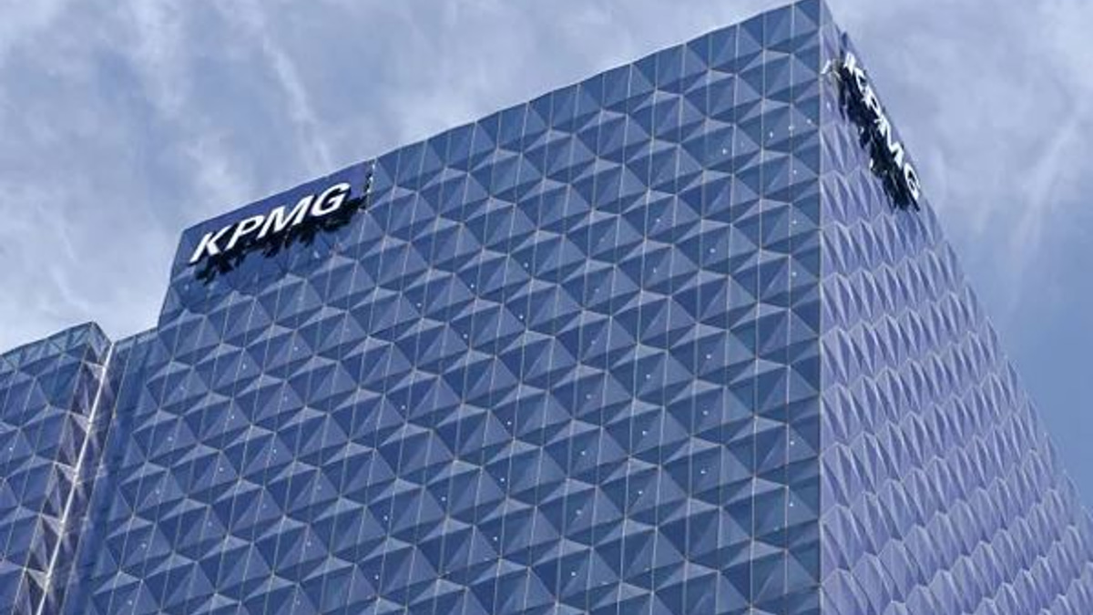 KPMG Australia leadership exodus deepens as chairman and partners resign over audit misconduct