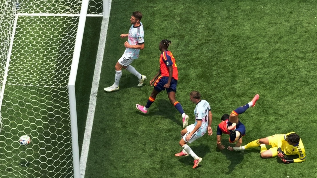 Merino's Late Strike Sends Spain Past Belgium to World Cup Semis