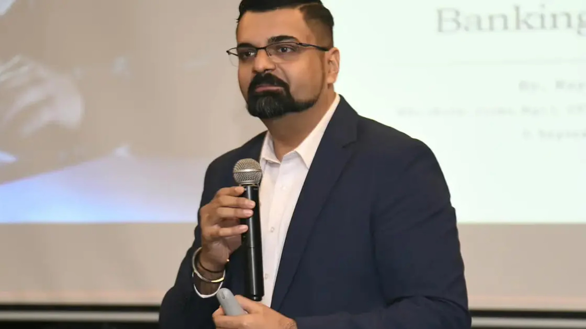 Where is the 'Corporate Mafia' Investigation? Transparency International Malaysia Demands Answers