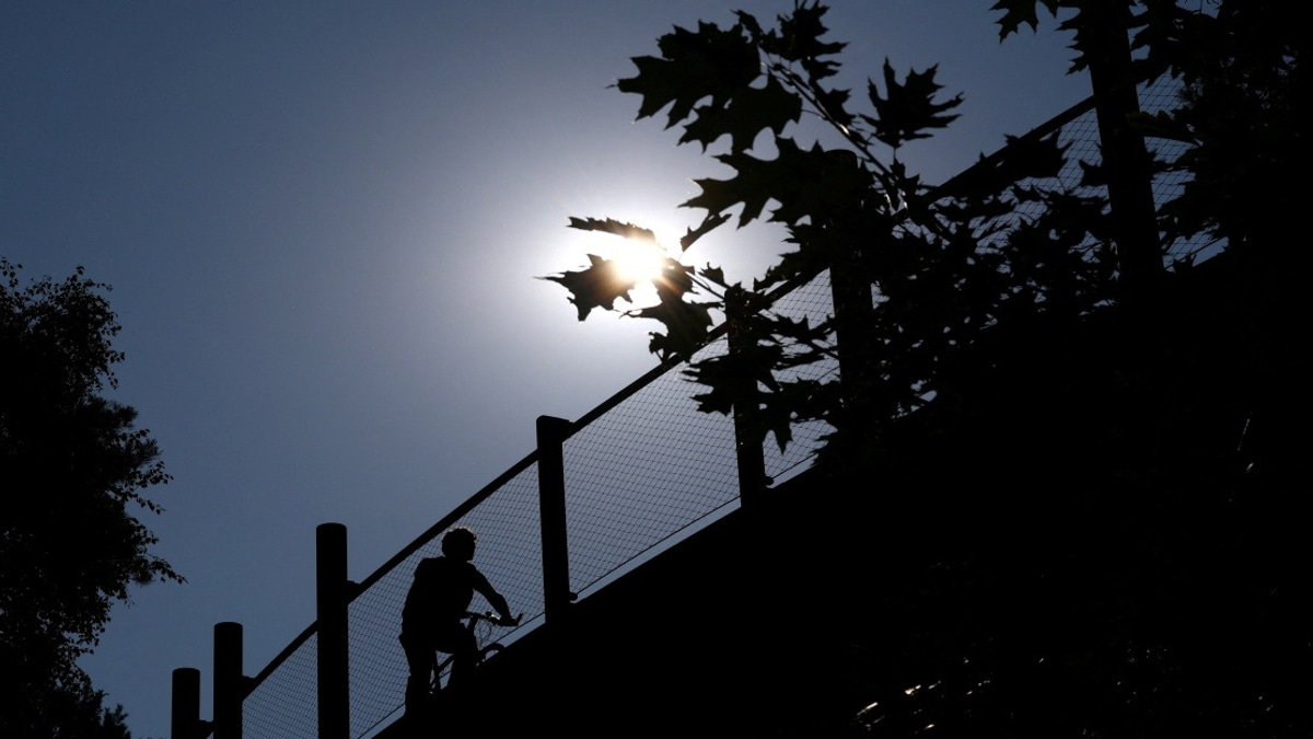 South Korea's Heat Death Toll Climbs to 21 as Extreme Temperatures Grip the Nation