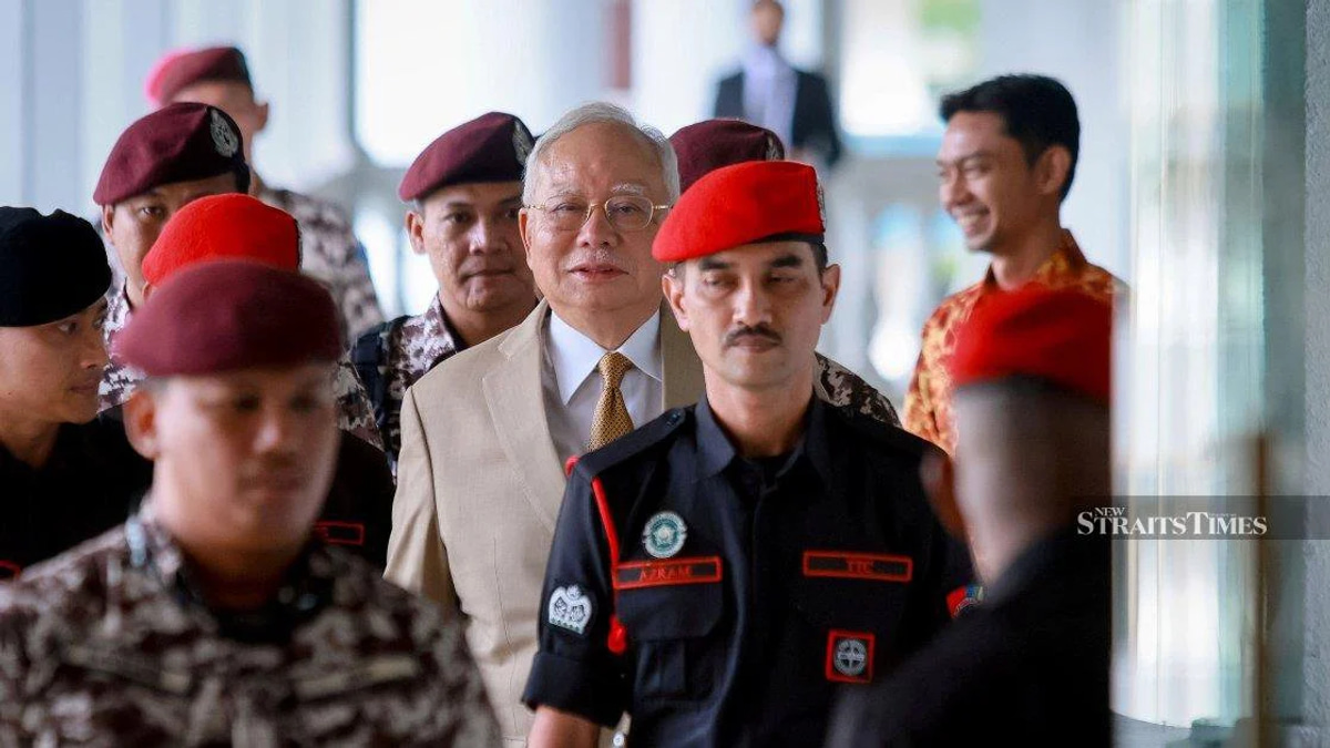 Court finds Najib failed to question 1MDB billions flowing into personal accounts