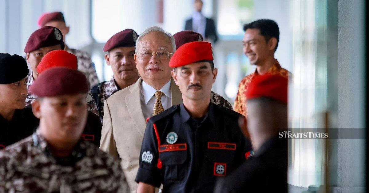 Court finds Najib failed to question 1MDB billions flowing into personal accounts