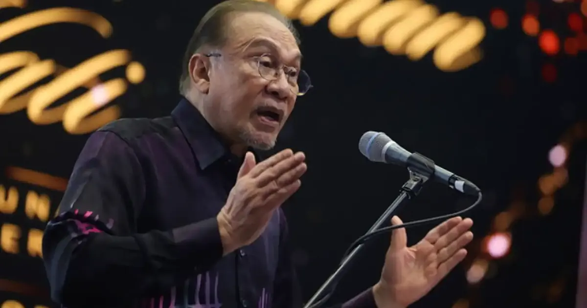 Anwar Calls on Malaysians to Reject Divisive Politics as Nation Celebrates Diversity