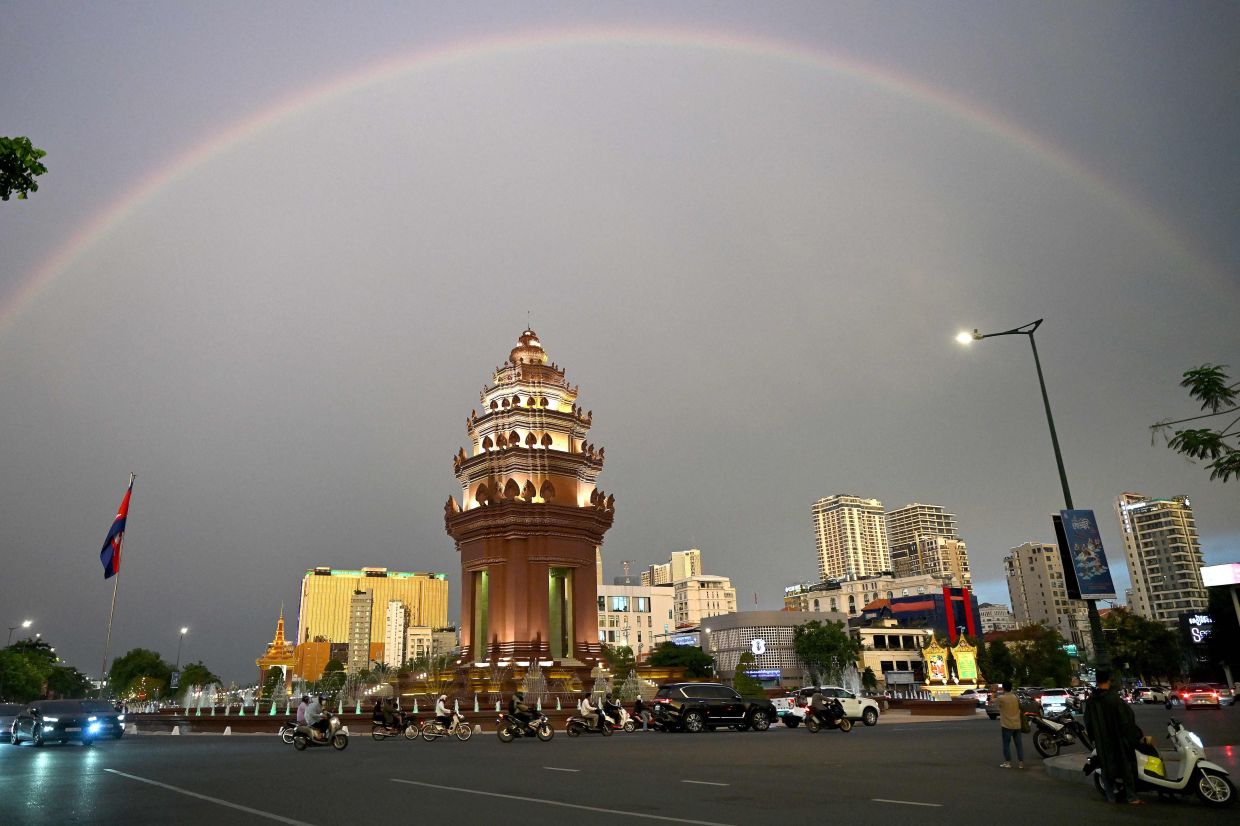 Malaysia navigates political transitions amid budget expansion and governance reforms