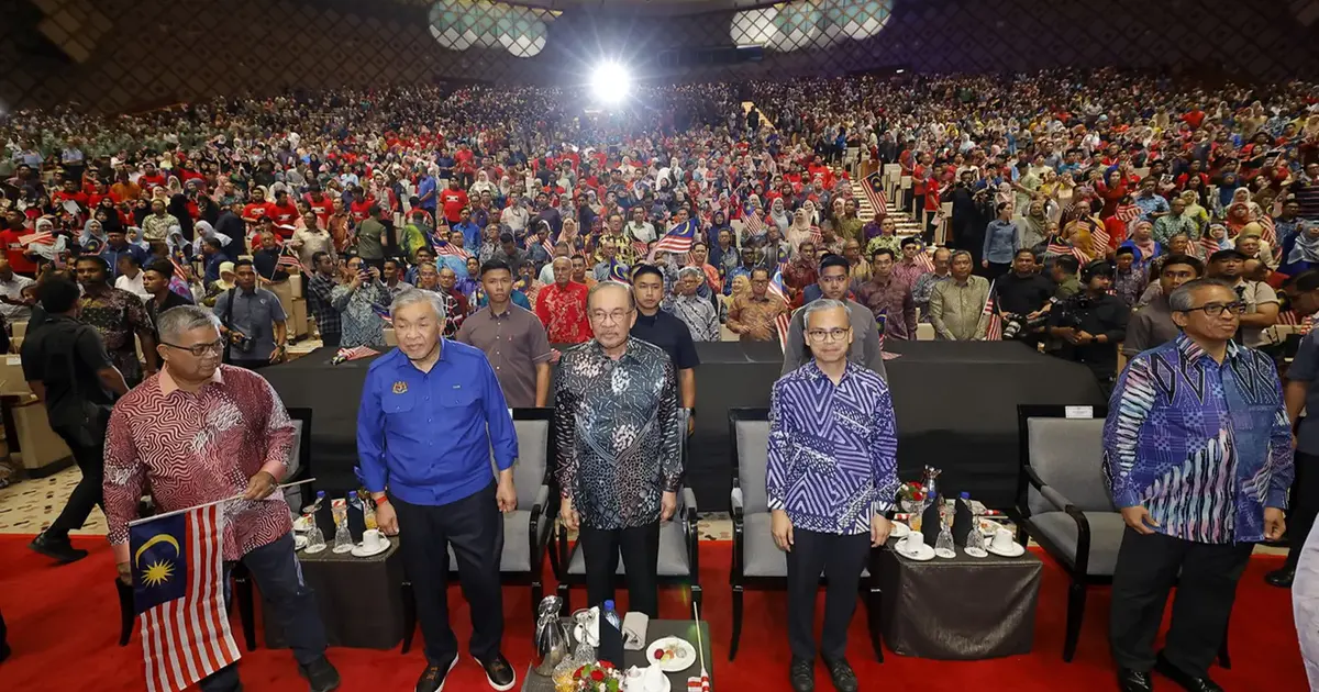 Anwar Pledges Billions in Seized Funds Will Go Back to Rakyat