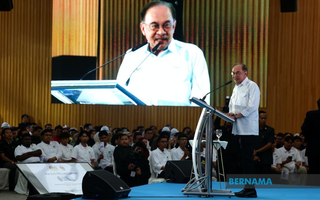 PM Anwar Launches Bakat MADANI to Equip 25,000 Malaysians with Market-Ready Skills