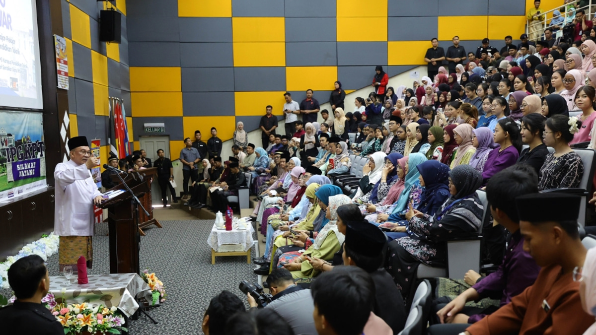 School Reputations Must Not Shield Bullying, Anwar Warns