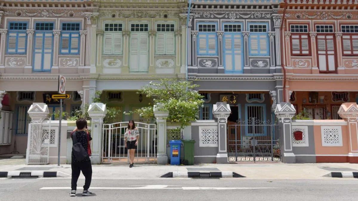 Singapore Courts Regional Tourists with Grab Ride Discounts and Neighbourhood Discovery Campaign
