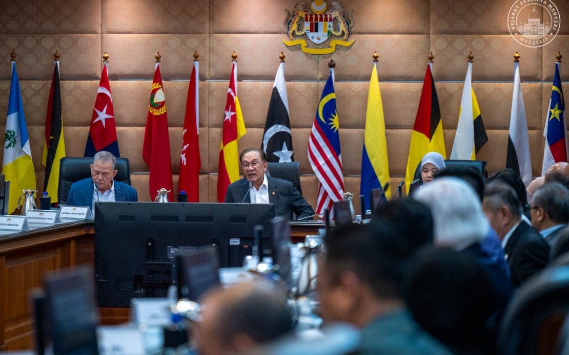 Malaysia Launches National Education Council to Overhaul System, PM Anwar Says