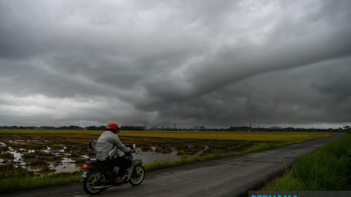 MetMalaysia Warns of Thunderstorms Across Multiple States Until Evening