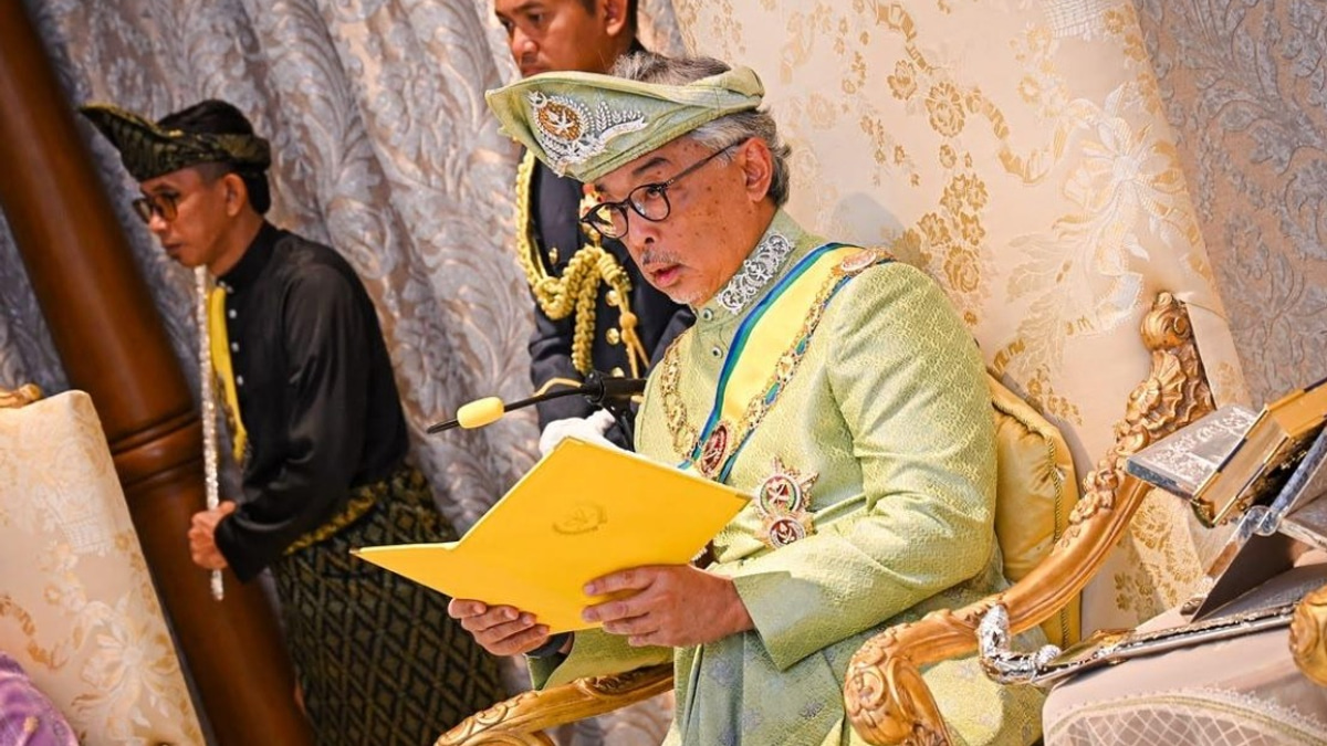 Sultan of Pahang Calls for Urgent Crackdown on Illegal Street Racing and Uncontrolled Immigration