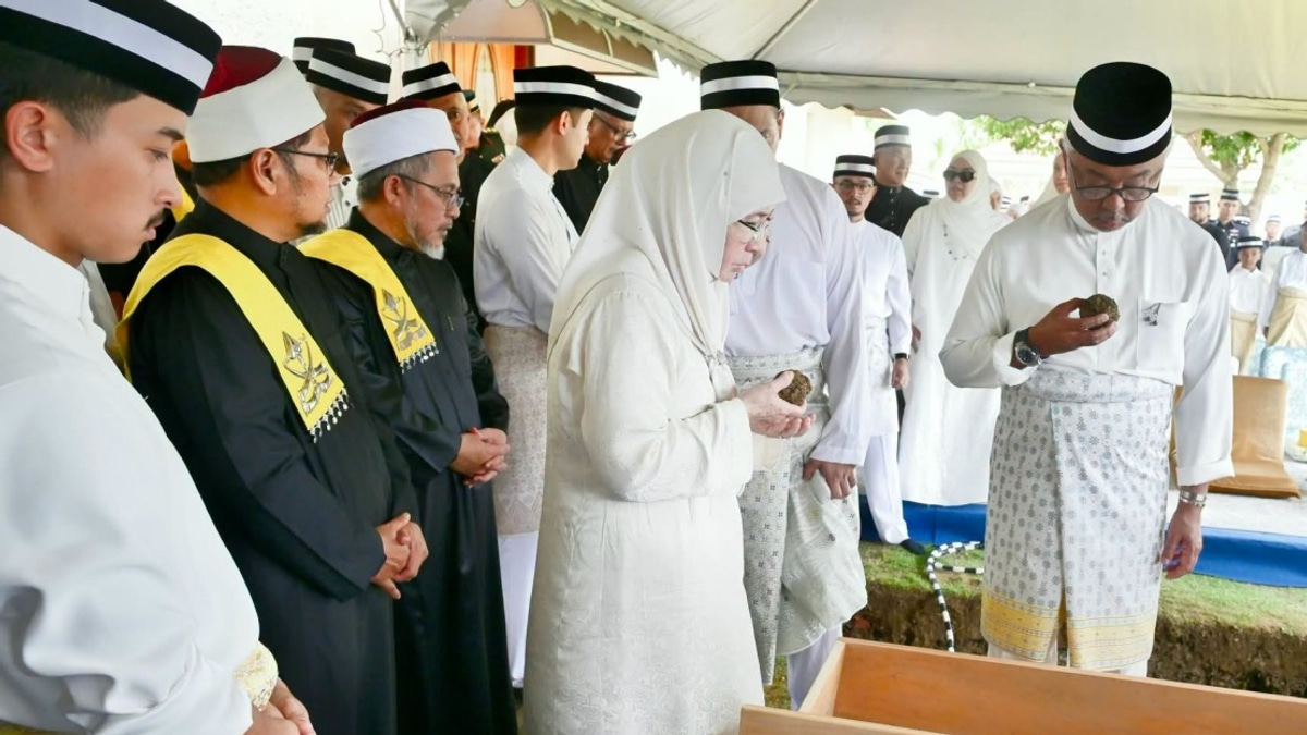Pahang Royal Family Enters Three-Day Period of Mourning