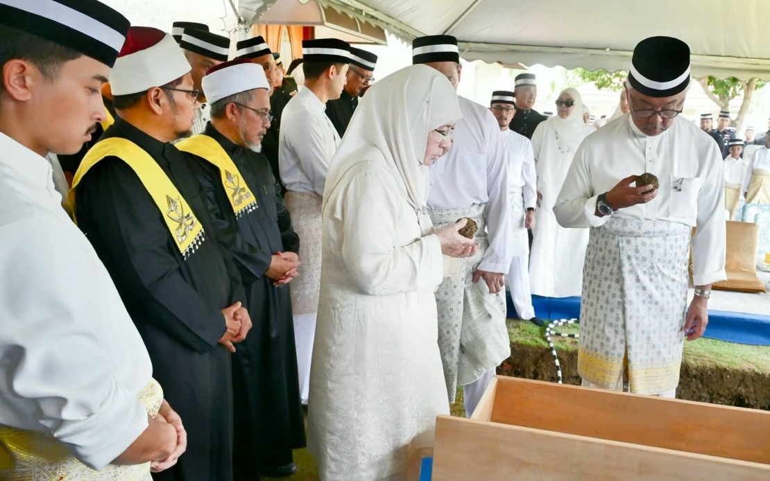 Pahang Royal Family Enters Three-Day Period of Mourning