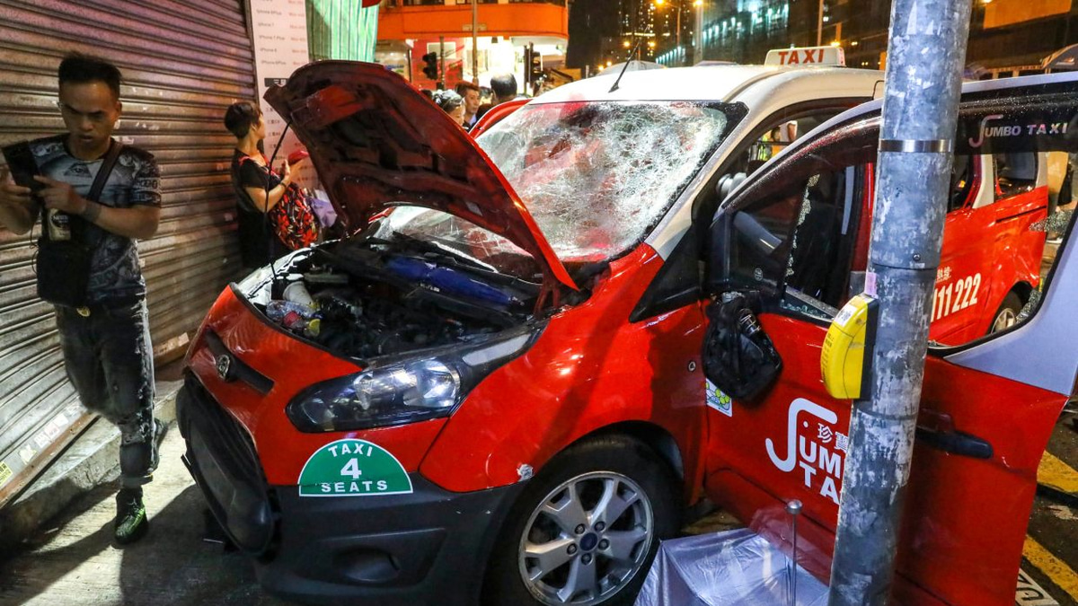 Hong Kong Woman Seeks HK$8.4 Million from Taxi Driver Over 2019 Protest Injuries