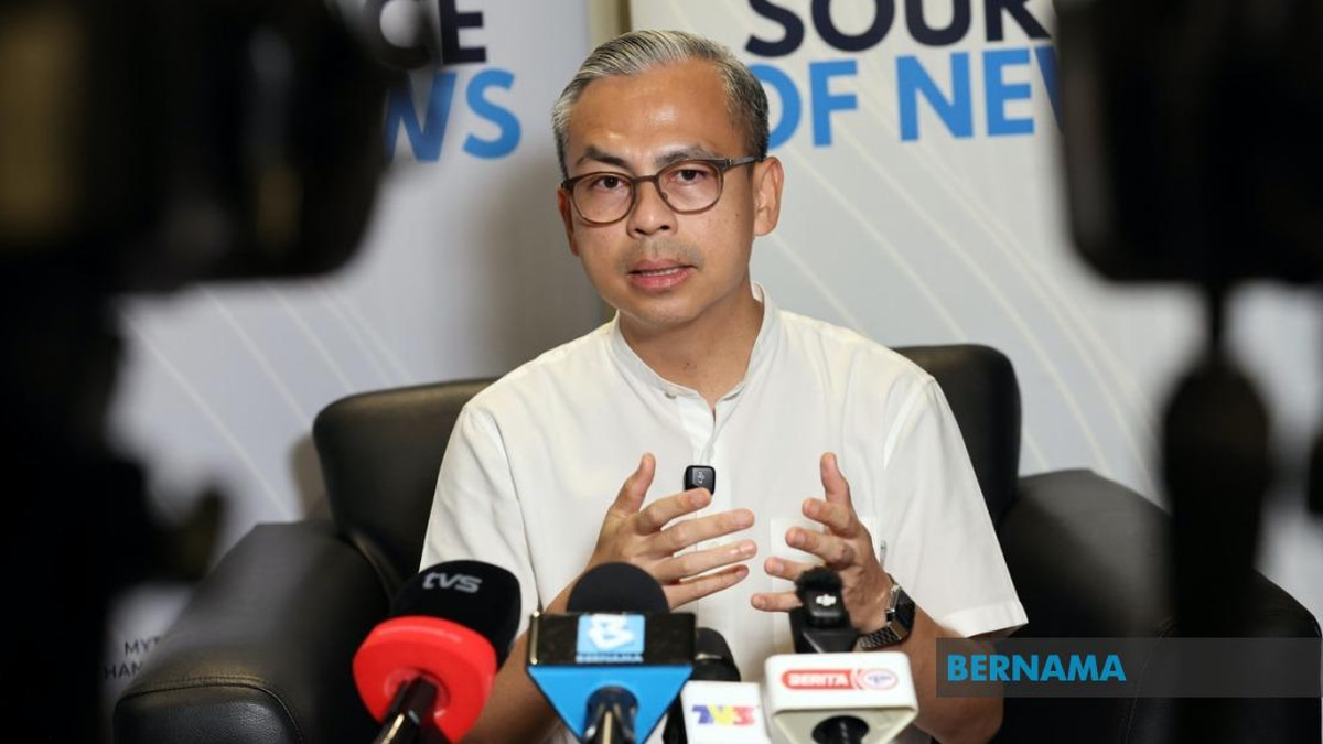 Social Media Platforms Must Actively Combat Election Disinformation, Says Fahmi