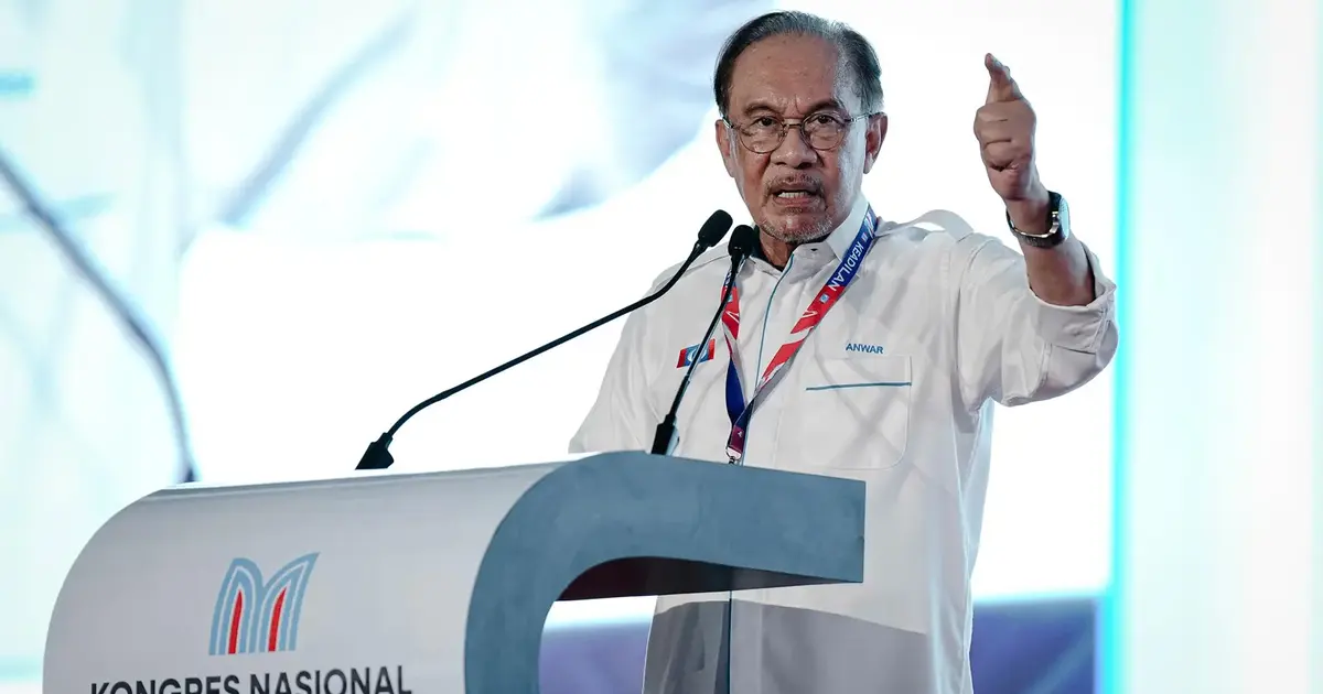 Anwar Pledges RM1 Million Additional Development Funds for Every Parliamentary Constituency